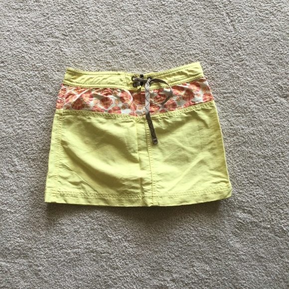 EUC Patagonia girls yellow sun skirt size 10 - Picture 1 of 2